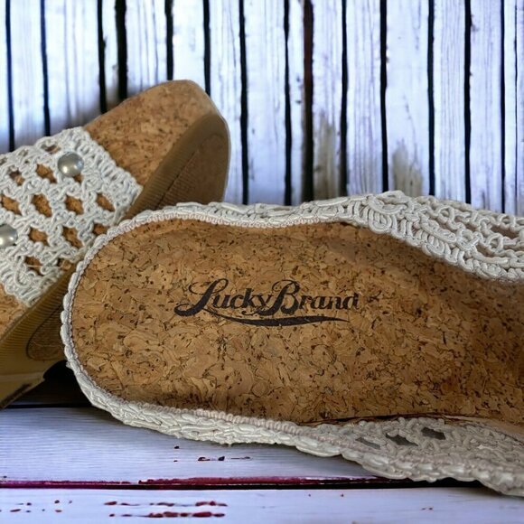 Lucky Brand Miller II Crochet Lace Wedges White Fabric Cork Platform Size 10 - Picture 7 of 8